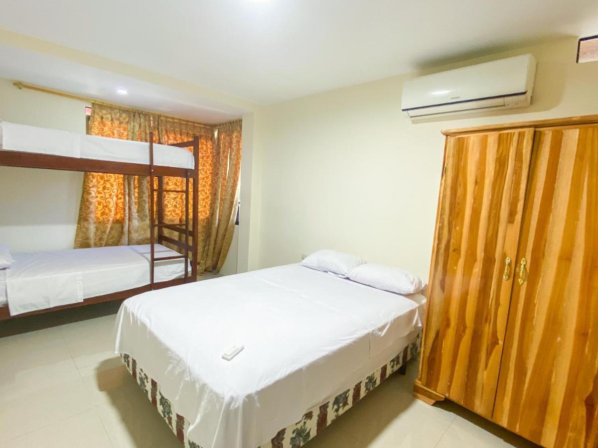 Hostal Tortuga Dorada Puerto López Dış mekan fotoğraf