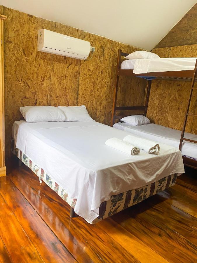 Hostal Tortuga Dorada Puerto López Dış mekan fotoğraf